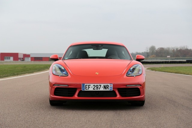 Porsche 718 Cayman S foto 28