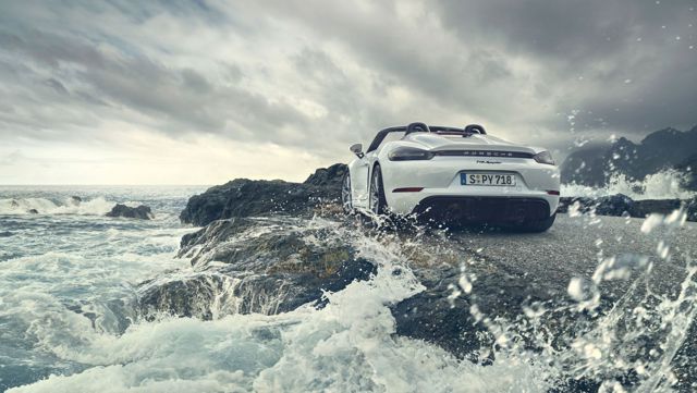 Porsche 718 Spyder photo 3