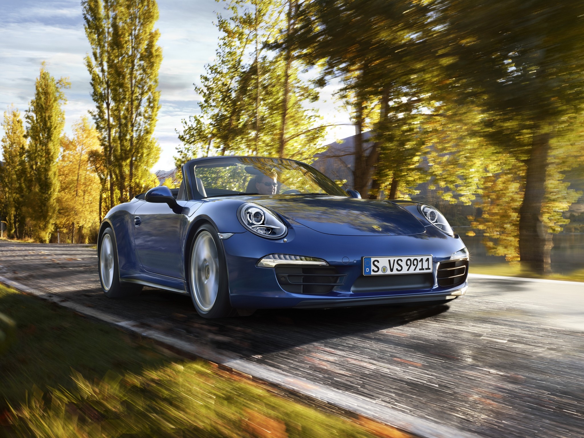Porsche 911 Carrera 4 Cabriolet photo 16