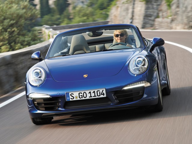 Porsche 911 Carrera 4 Cabriolet photo 19