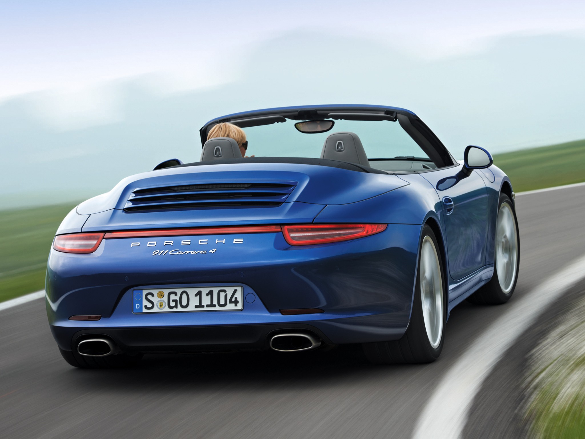 Porsche 911 Carrera 4 Cabriolet photo 24