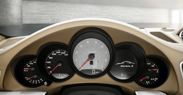 Porsche 911 Carrera 4 Cabriolet photo 30