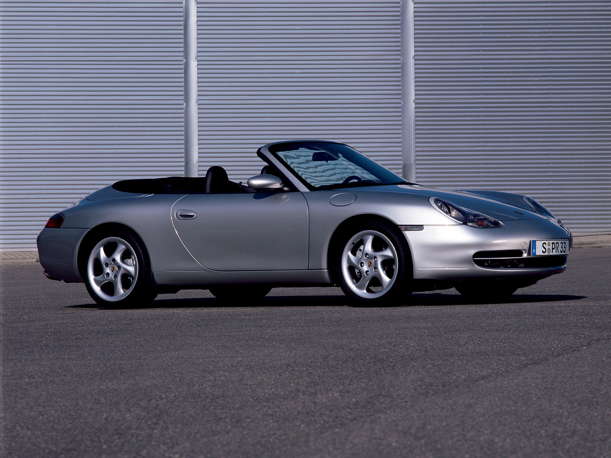 Porsche 911 Carrera 4 Cabriolet photo 20