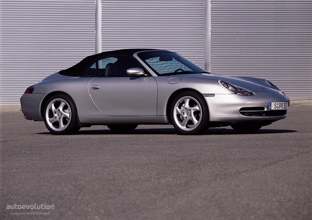 Porsche 911 Carrera 4 Cabriolet photo 4