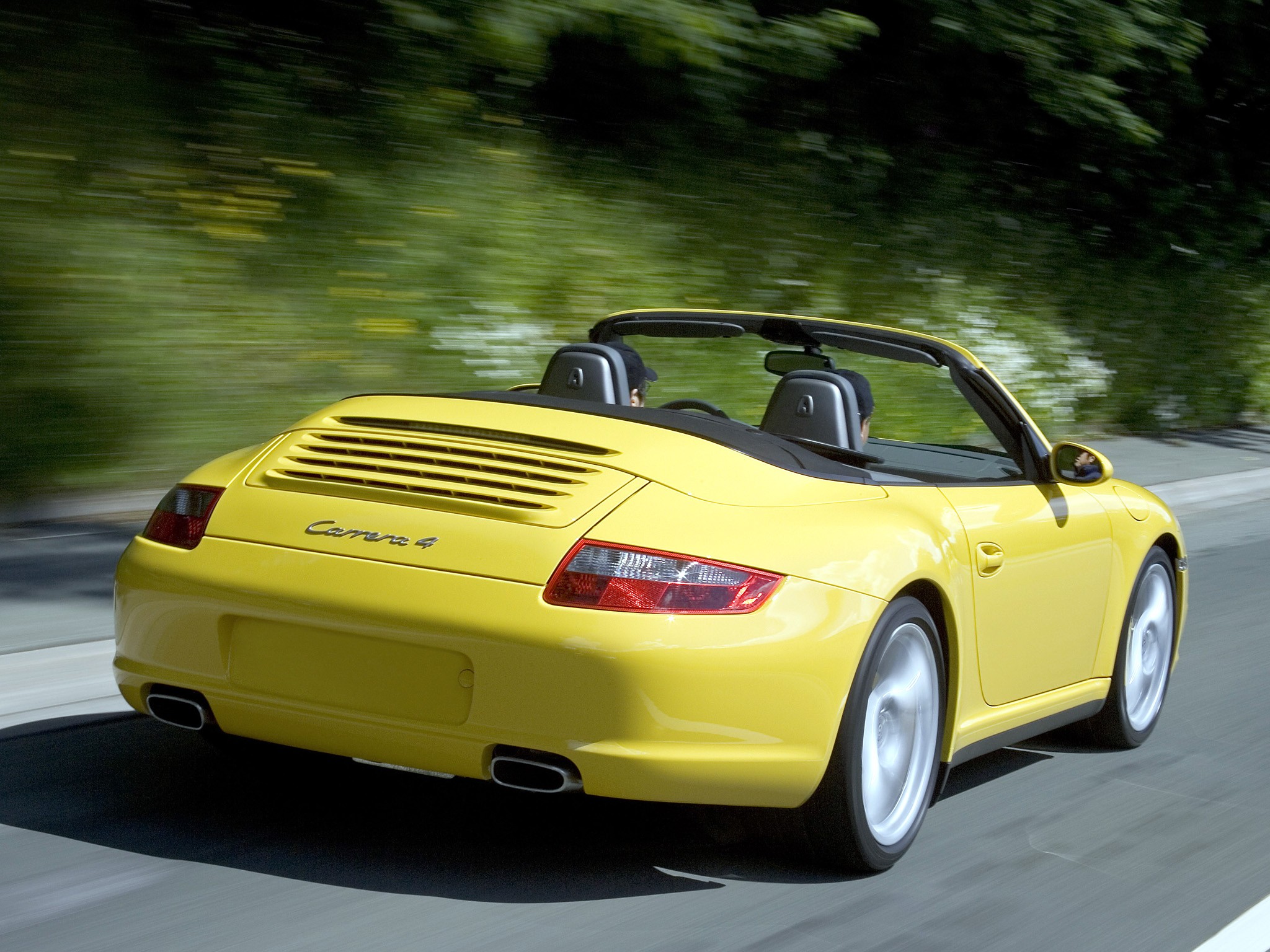Porsche 911 Carrera 4 Cabriolet photo 14