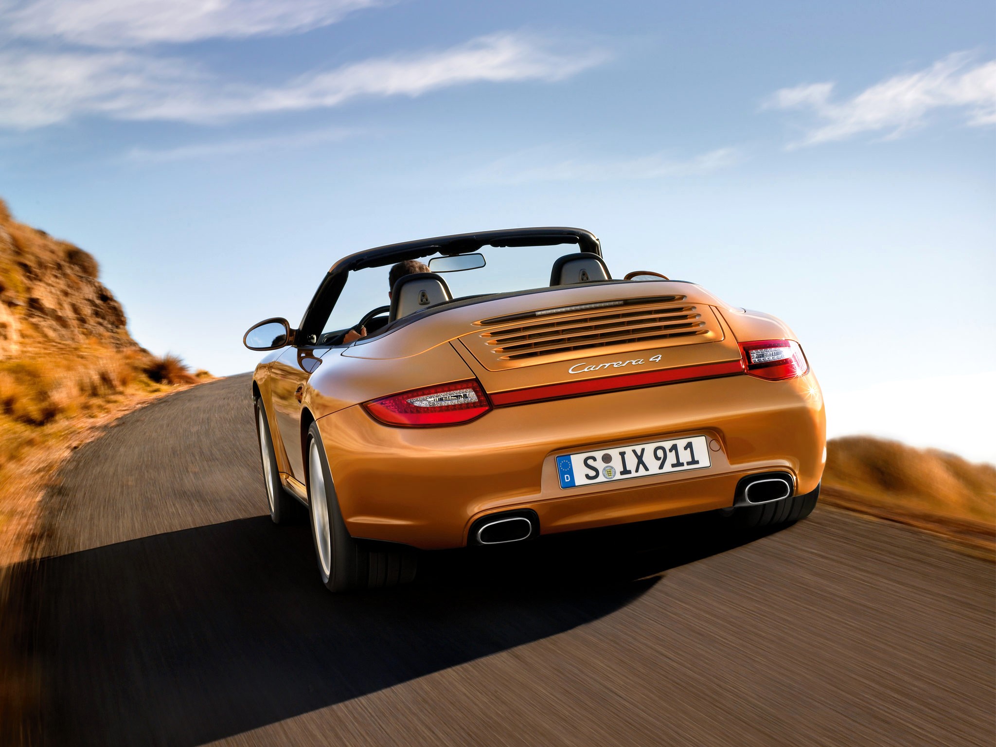 Porsche 911 Carrera 4 Cabriolet photo 15