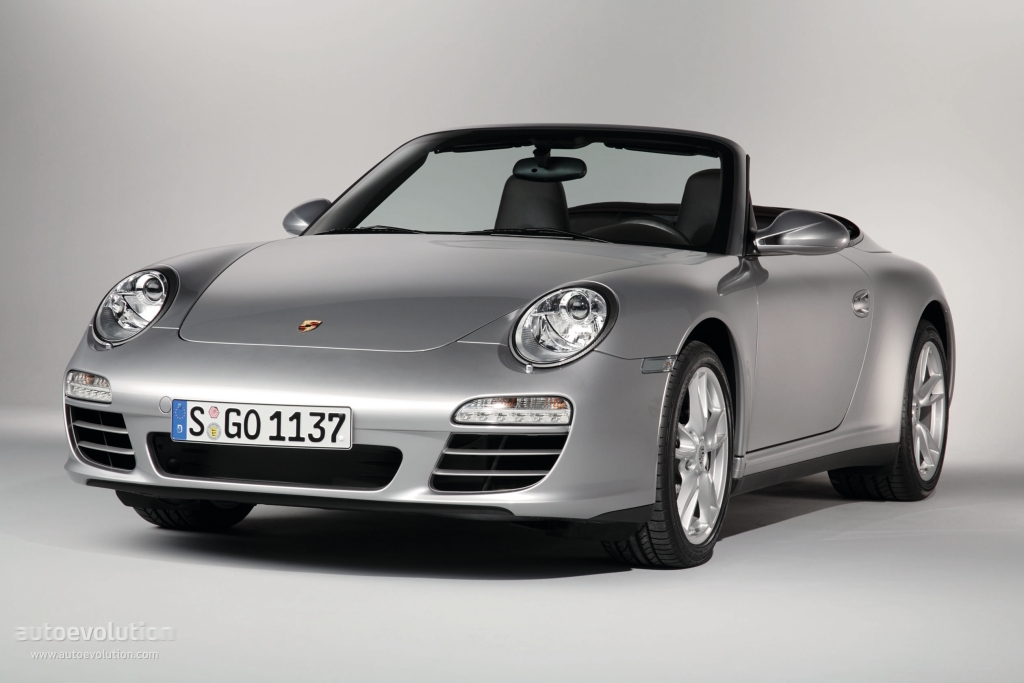 PORSCHE 911 Carrera 4 Cabriolet
