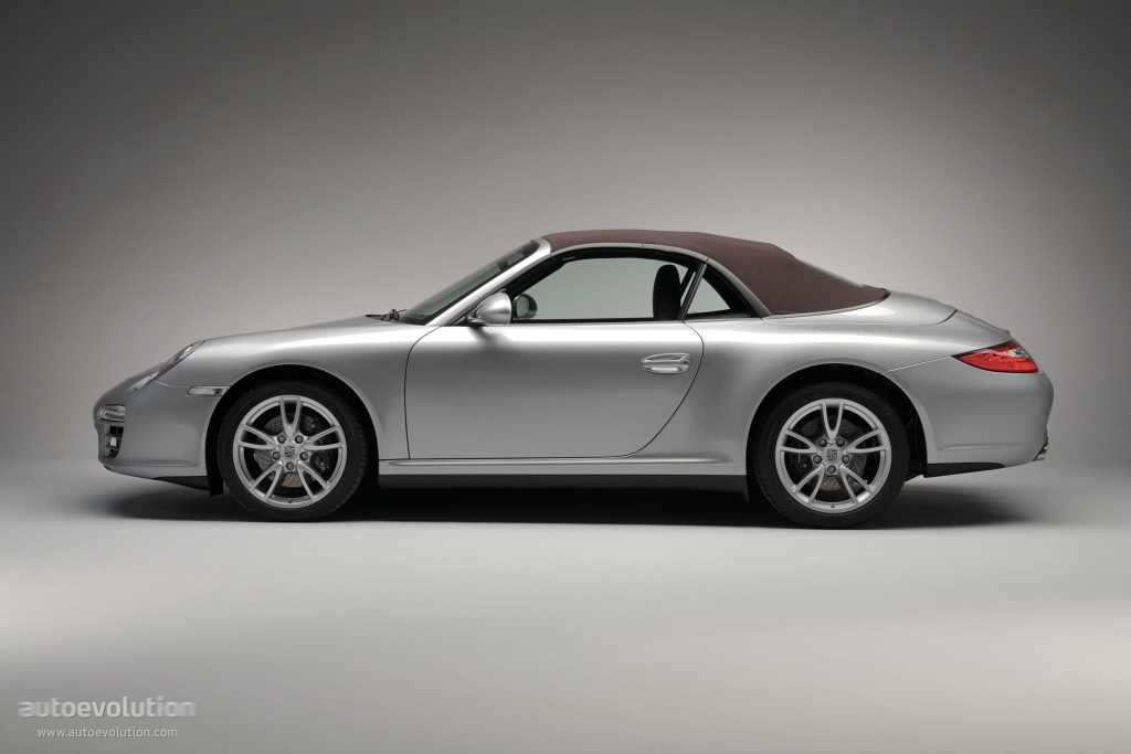 Porsche 911 Carrera 4 Cabriolet photo 4