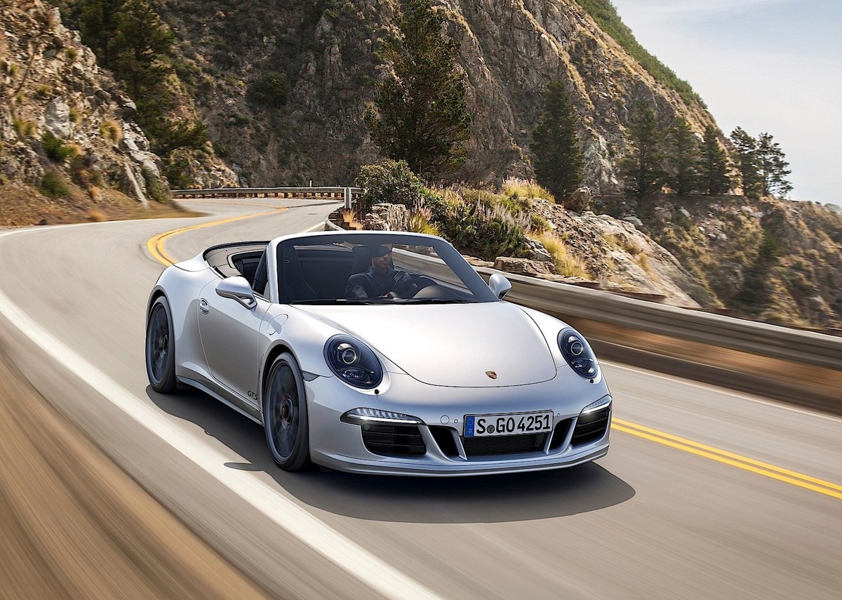 Porsche Porsche 911 Carrera 4 Gts Cabriolet