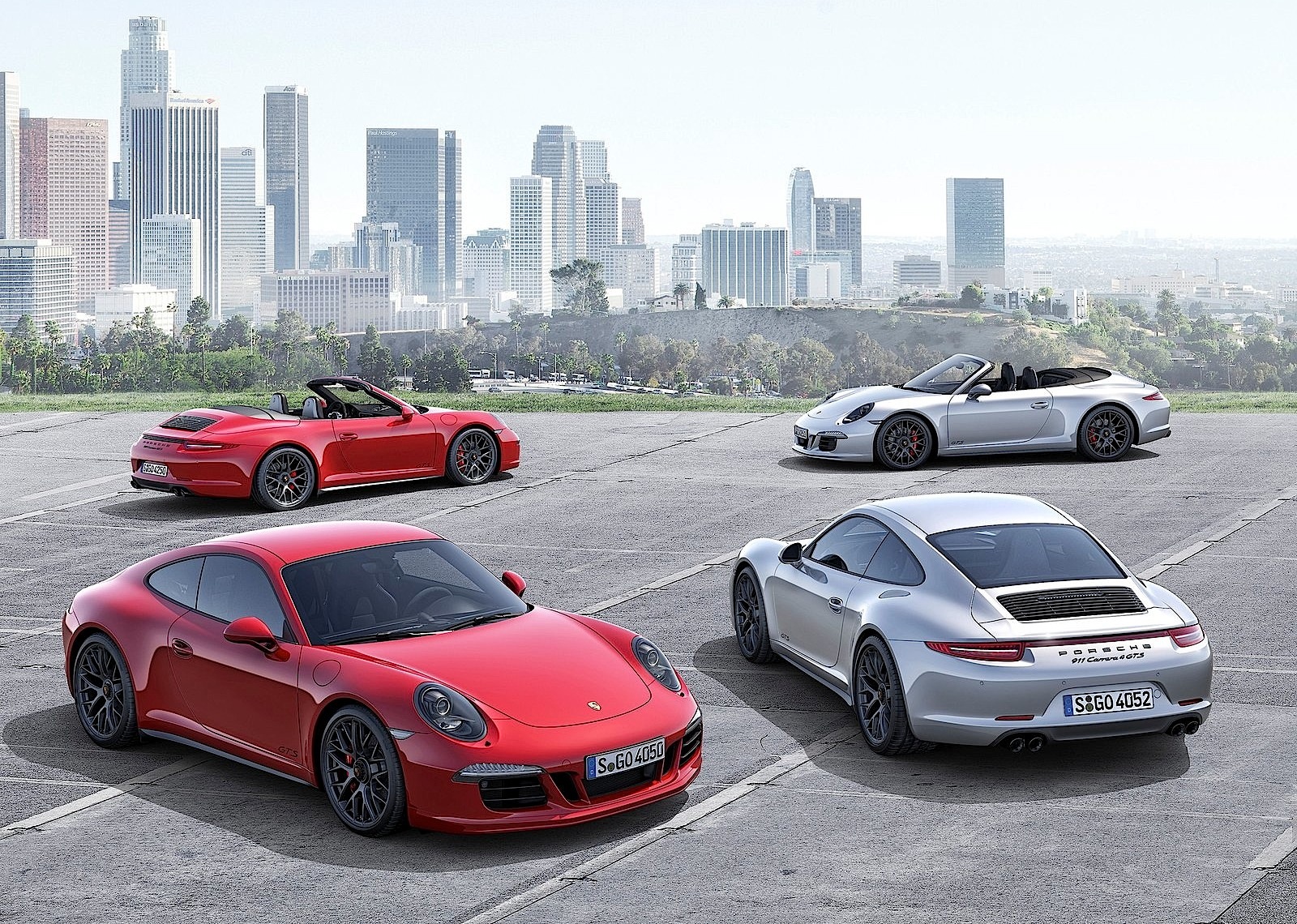 Porsche 911 Carrera 4 Gts Cabriolet photo 3
