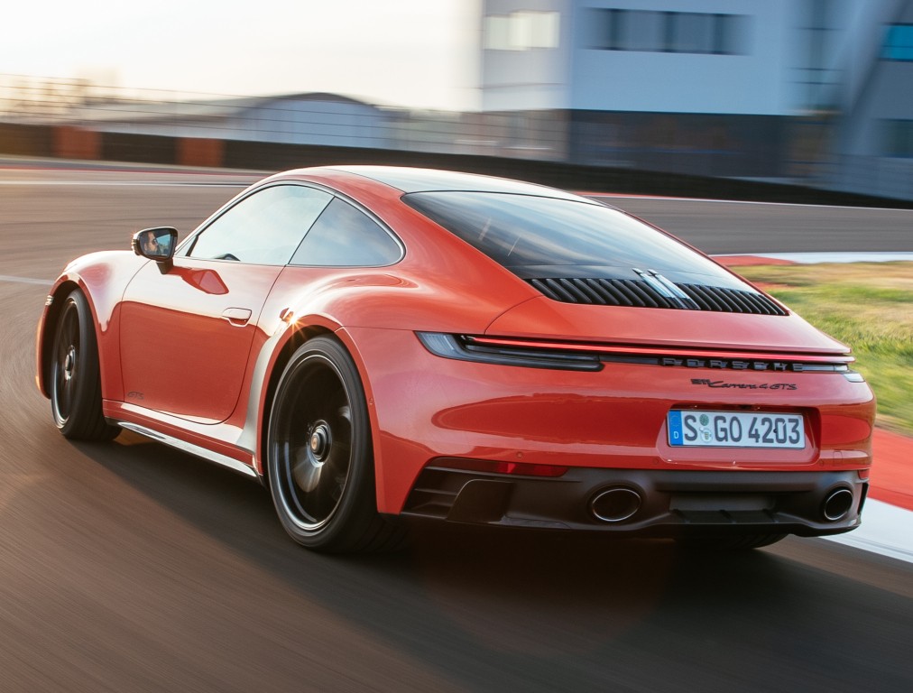Porsche 911 Carrera 4 Gts photo 6