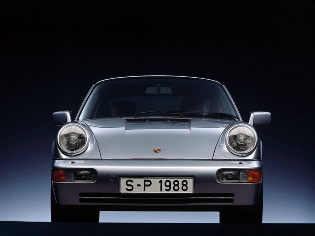 Porsche 911 Carrera 4 photo 13