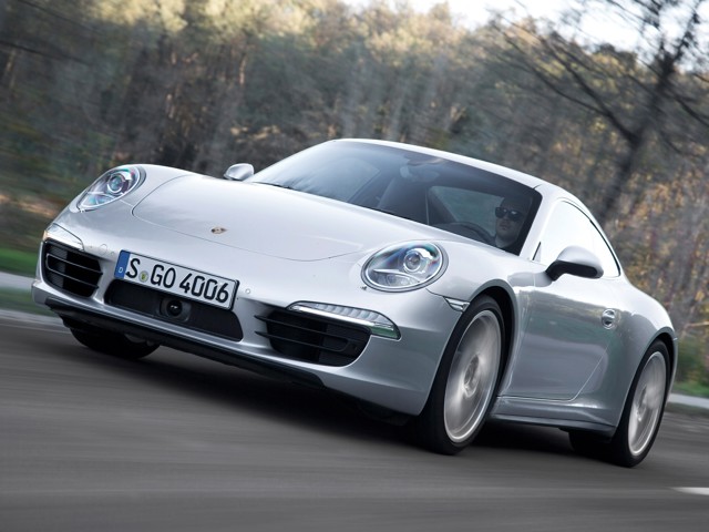 Porsche 911 Carrera 4 photo 15