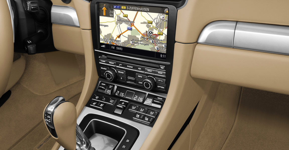 Porsche 911 Carrera 4 photo 28