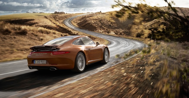 Porsche 911 Carrera 4 photo 8