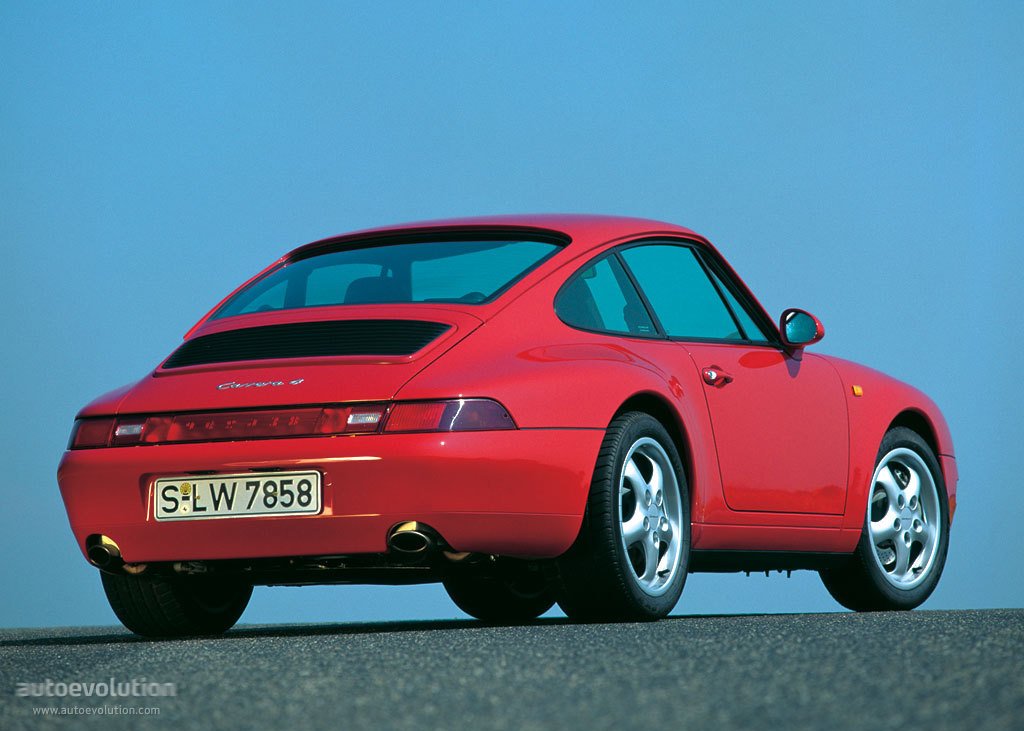 Porsche 911 Carrera 4 photo 2