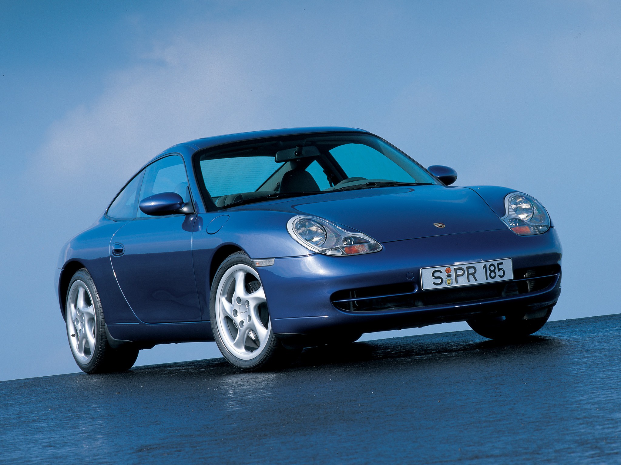 Porsche 911 Carrera 4 photo 18