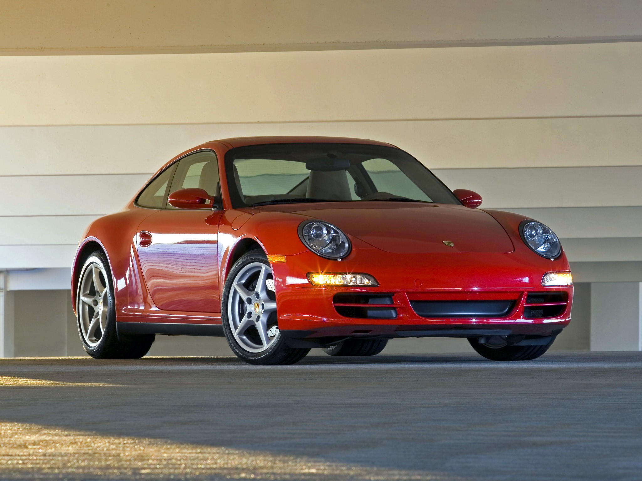 Porsche 911 Carrera 4 photo 7