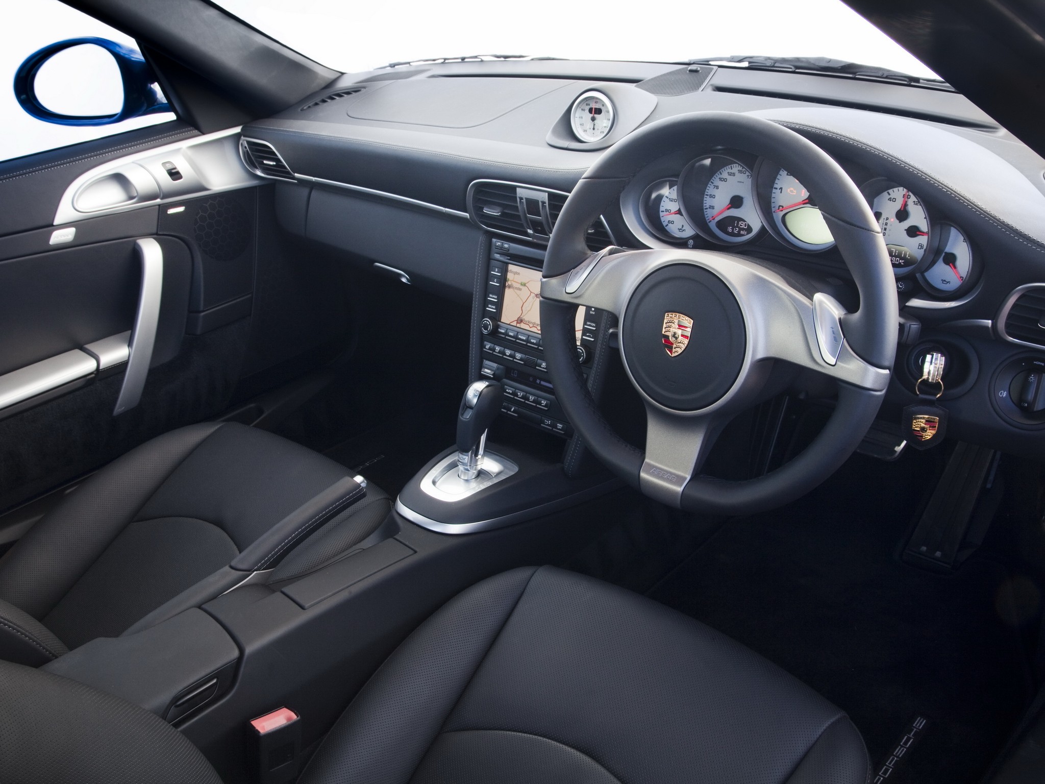 Porsche 911 Carrera 4 photo 37