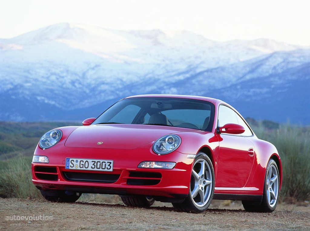 Porsche 911 Carrera 4 photo 4