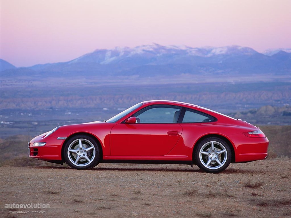 Porsche 911 Carrera 4 photo 5
