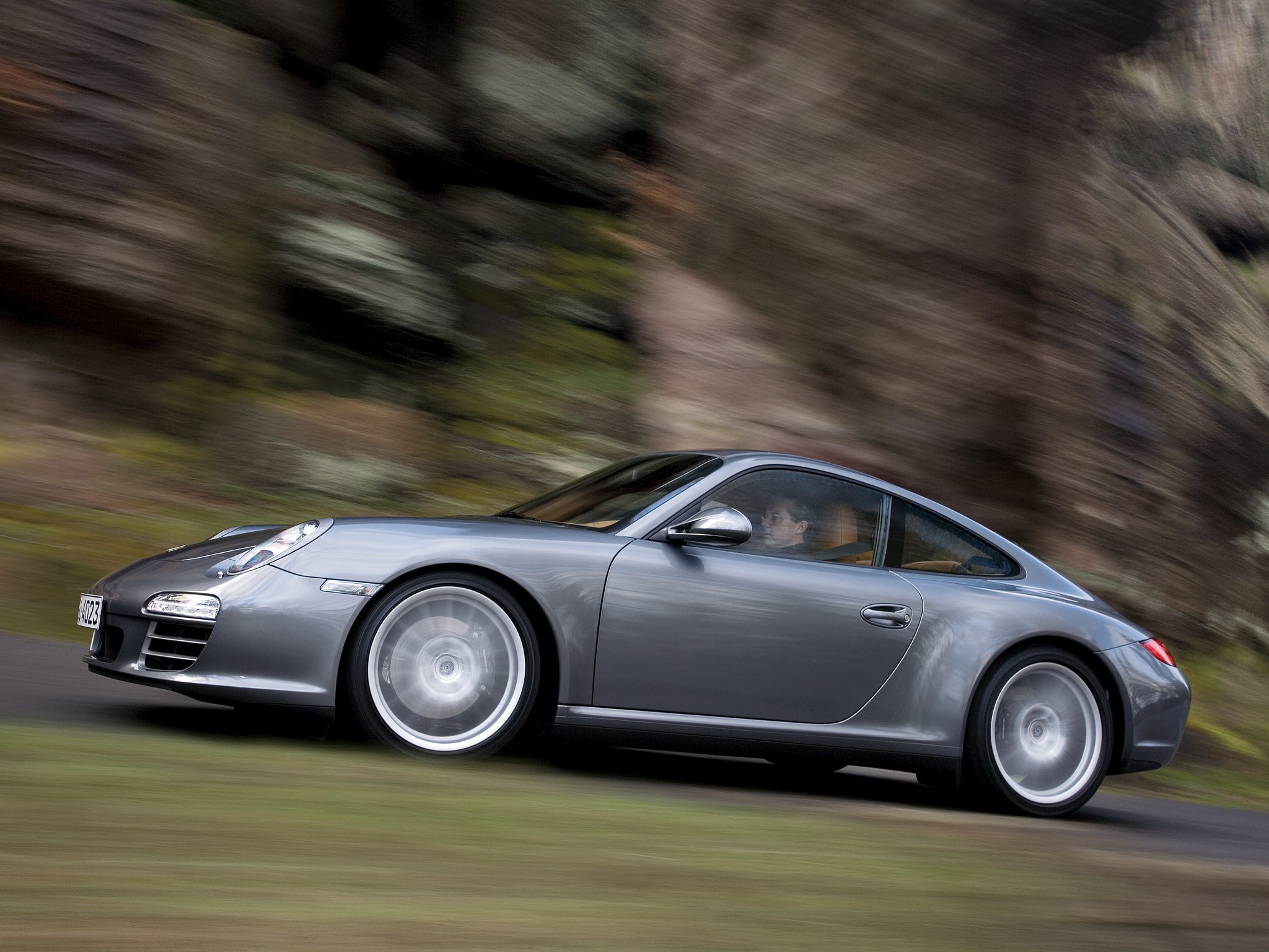 Porsche 911 Carrera 4 photo 22