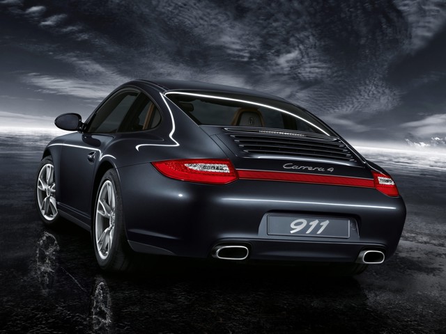 Porsche 911 Carrera 4 photo 33
