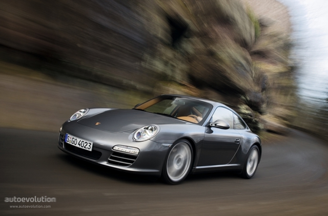 Porsche 911 Carrera 4 photo 6