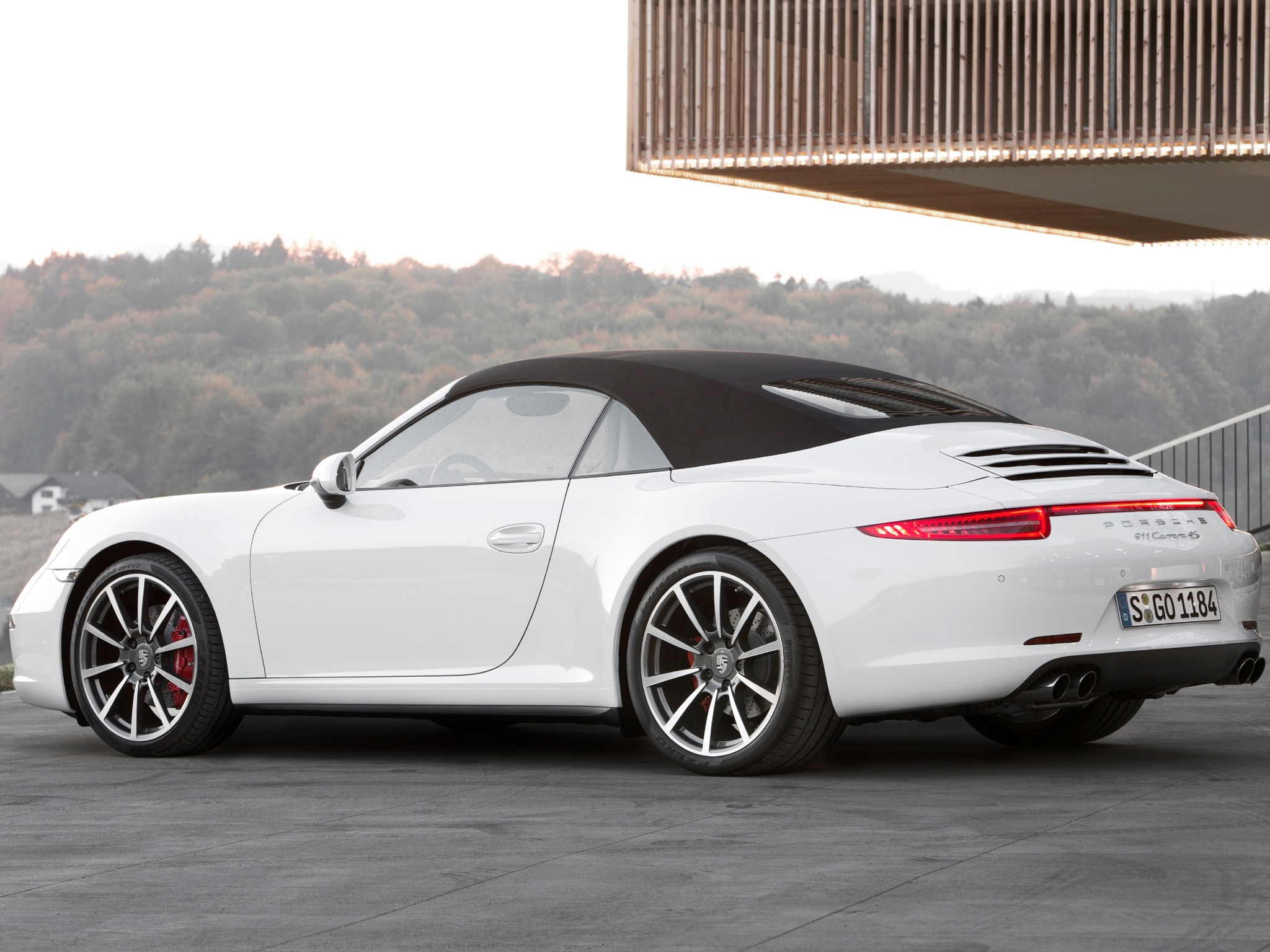 Porsche 911 Carrera 4S Cabriolet photo 22