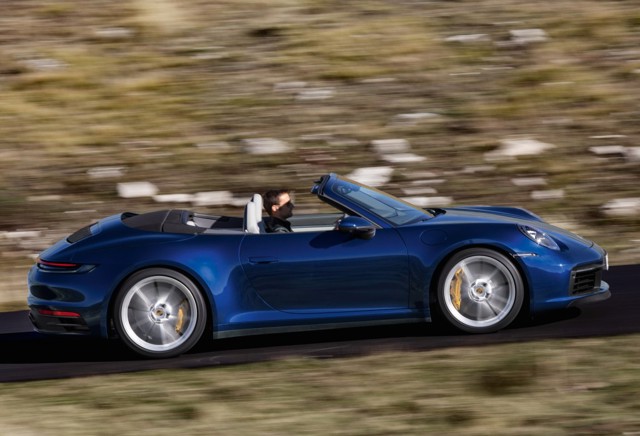 Porsche 911 Carrera 4S Cabriolet photo 8