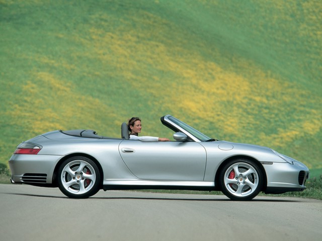 Porsche 911 Carrera 4S Cabriolet photo 21