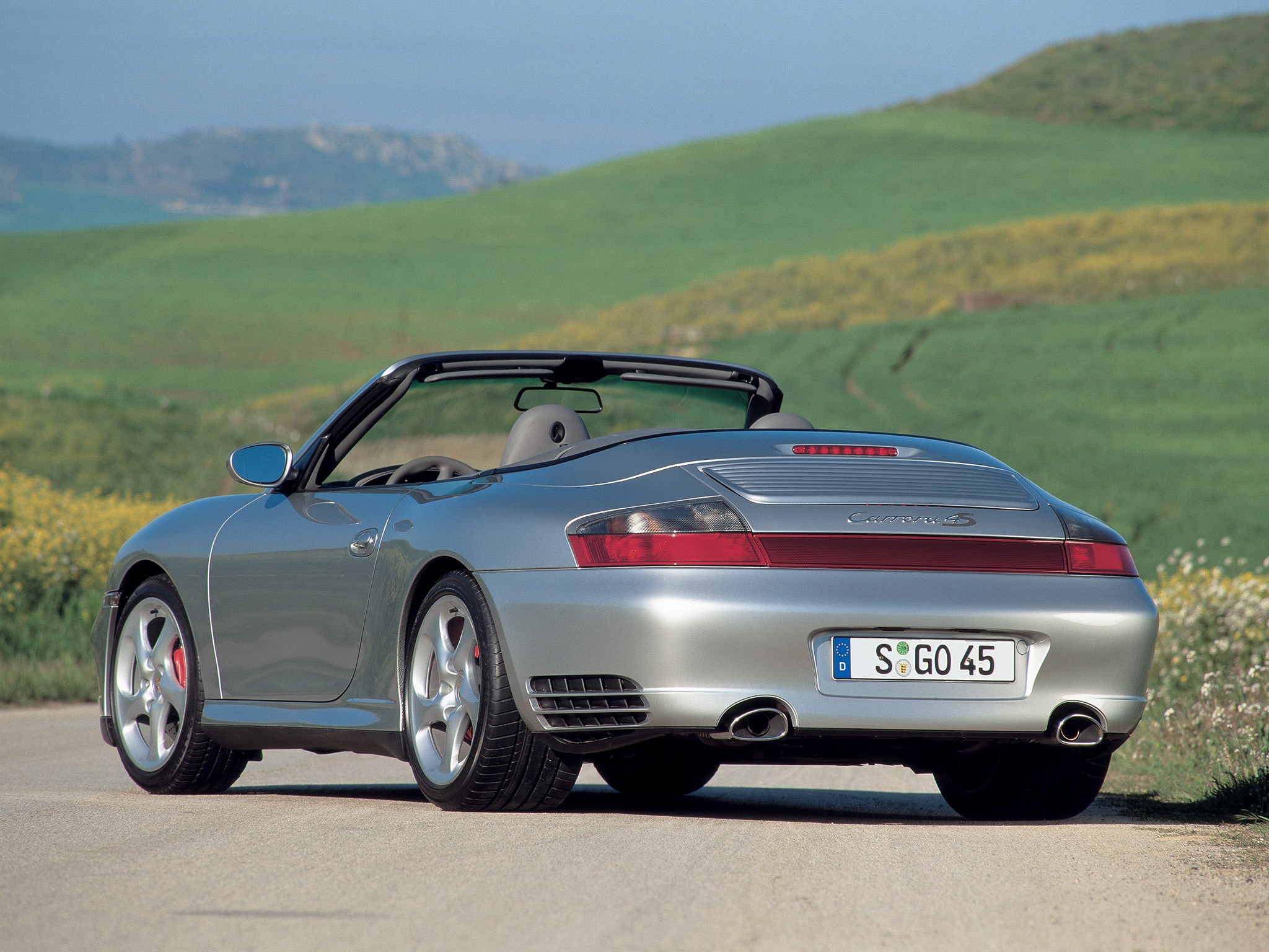 Porsche 911 Carrera 4S Cabriolet photo 28