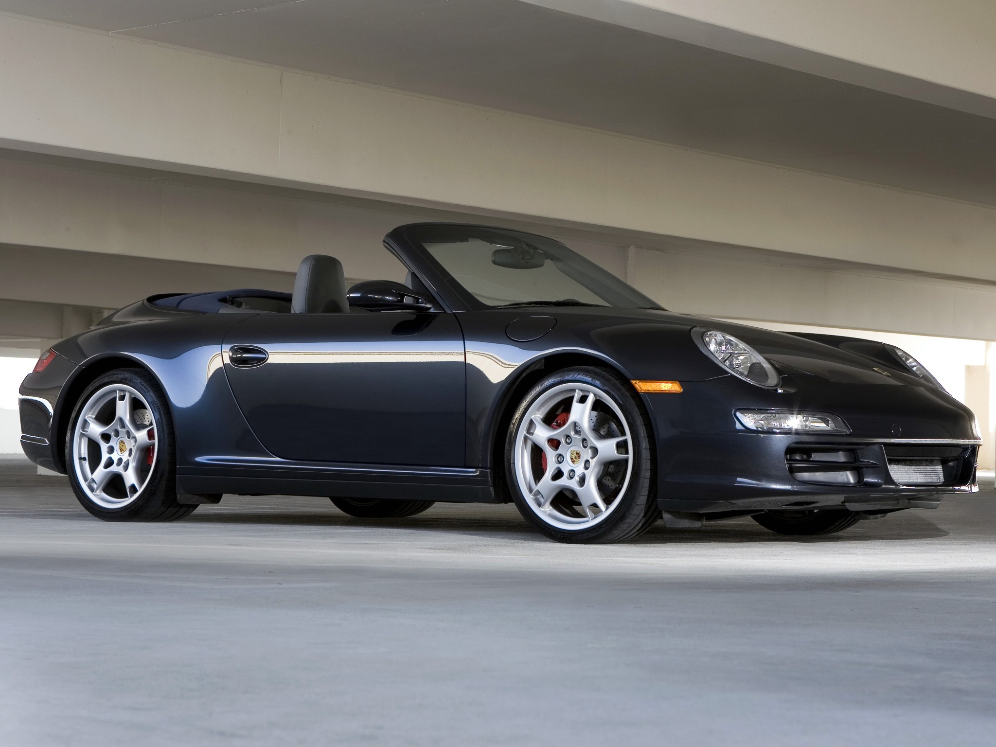Porsche 911 Carrera 4S Cabriolet photo 25