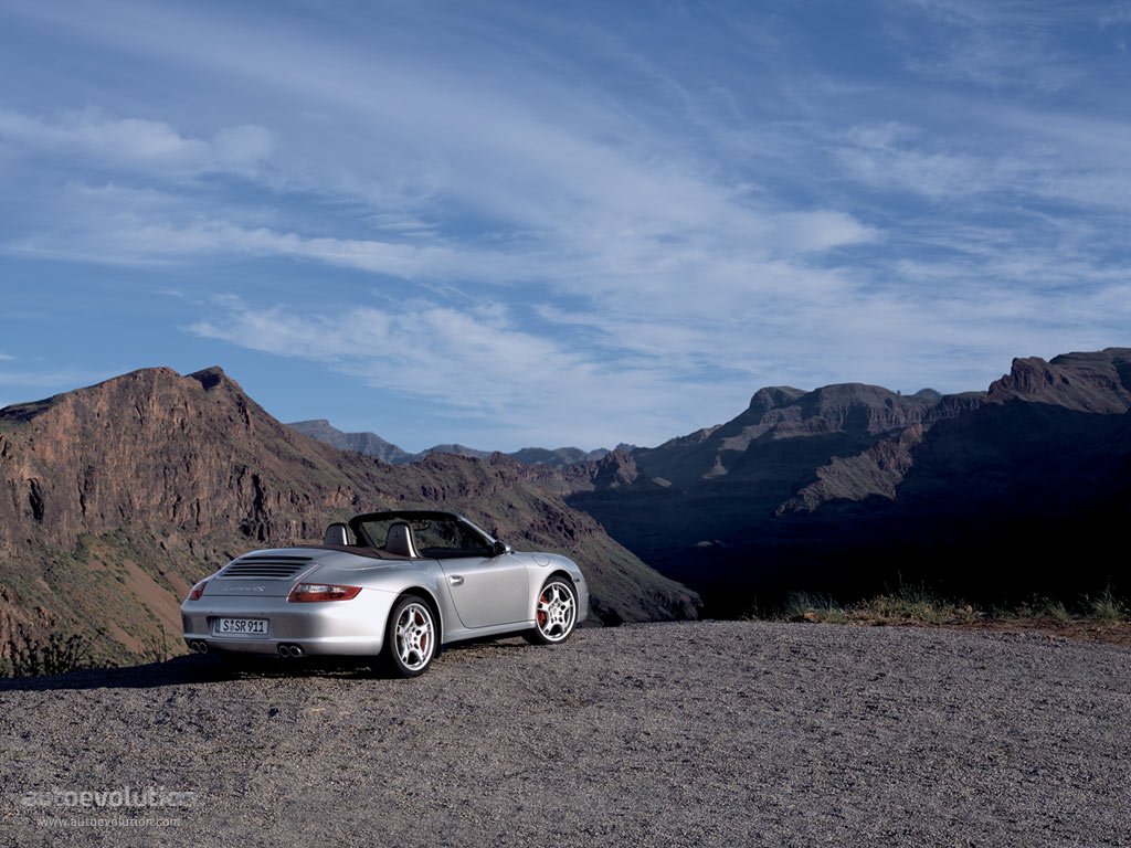 Porsche 911 Carrera 4S Cabriolet photo 2