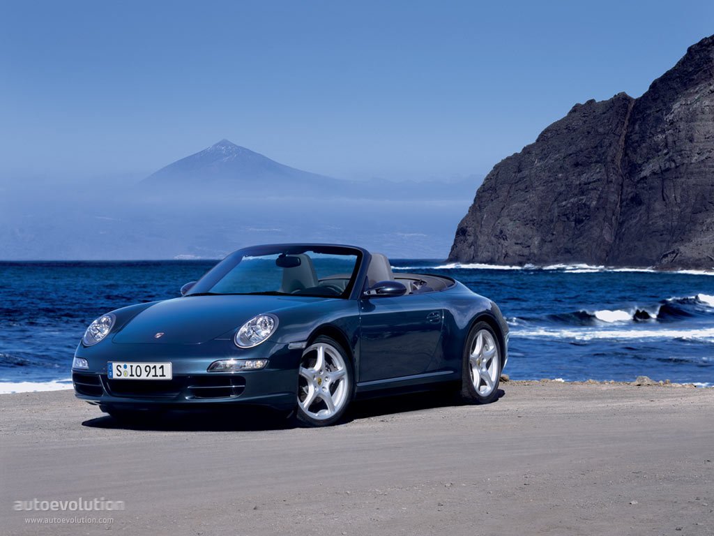 Porsche 911 Carrera 4S Cabriolet photo 3