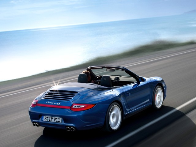 Porsche 911 Carrera 4S Cabriolet photo 19