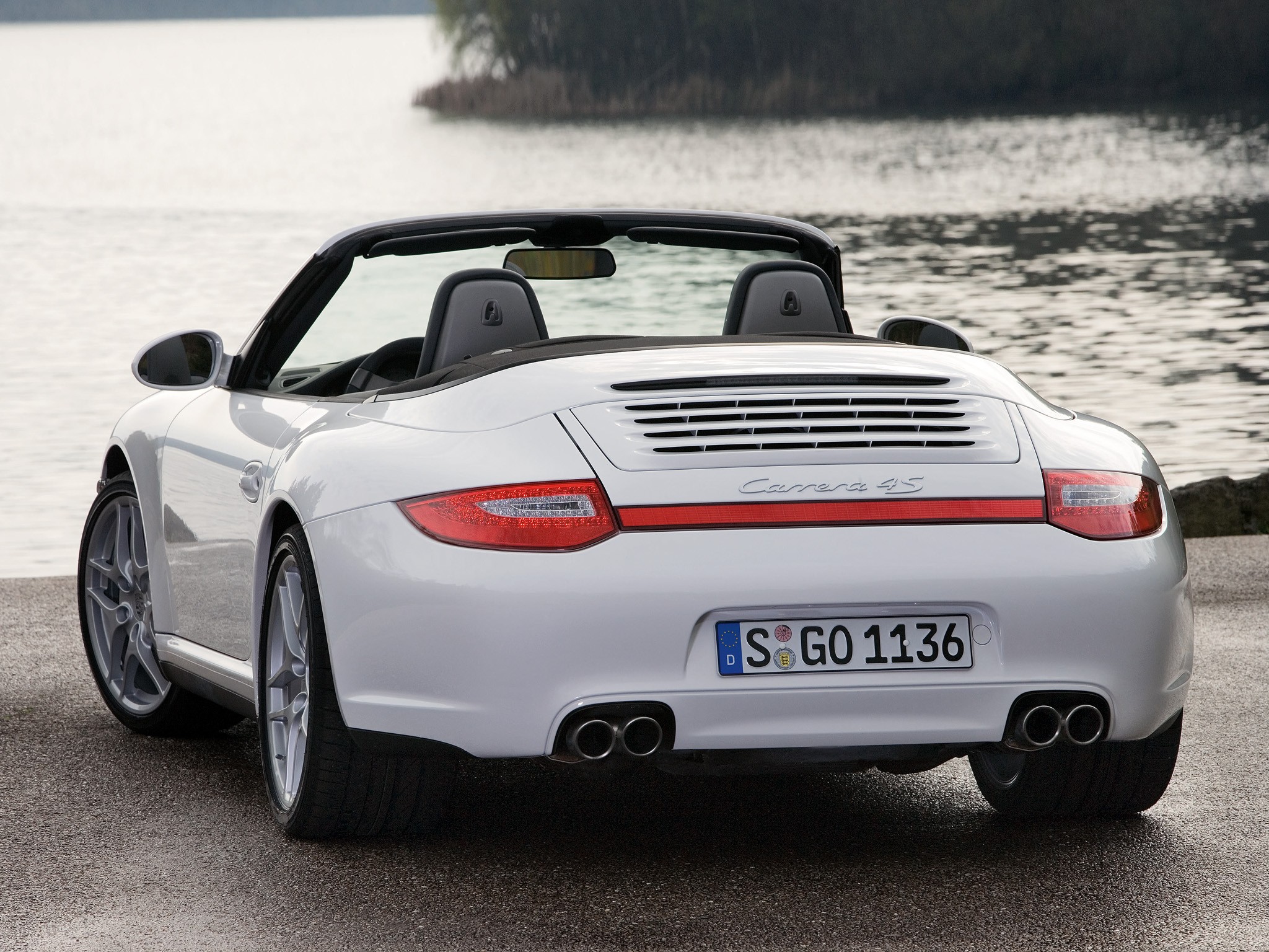 Porsche 911 Carrera 4S Cabriolet photo 20