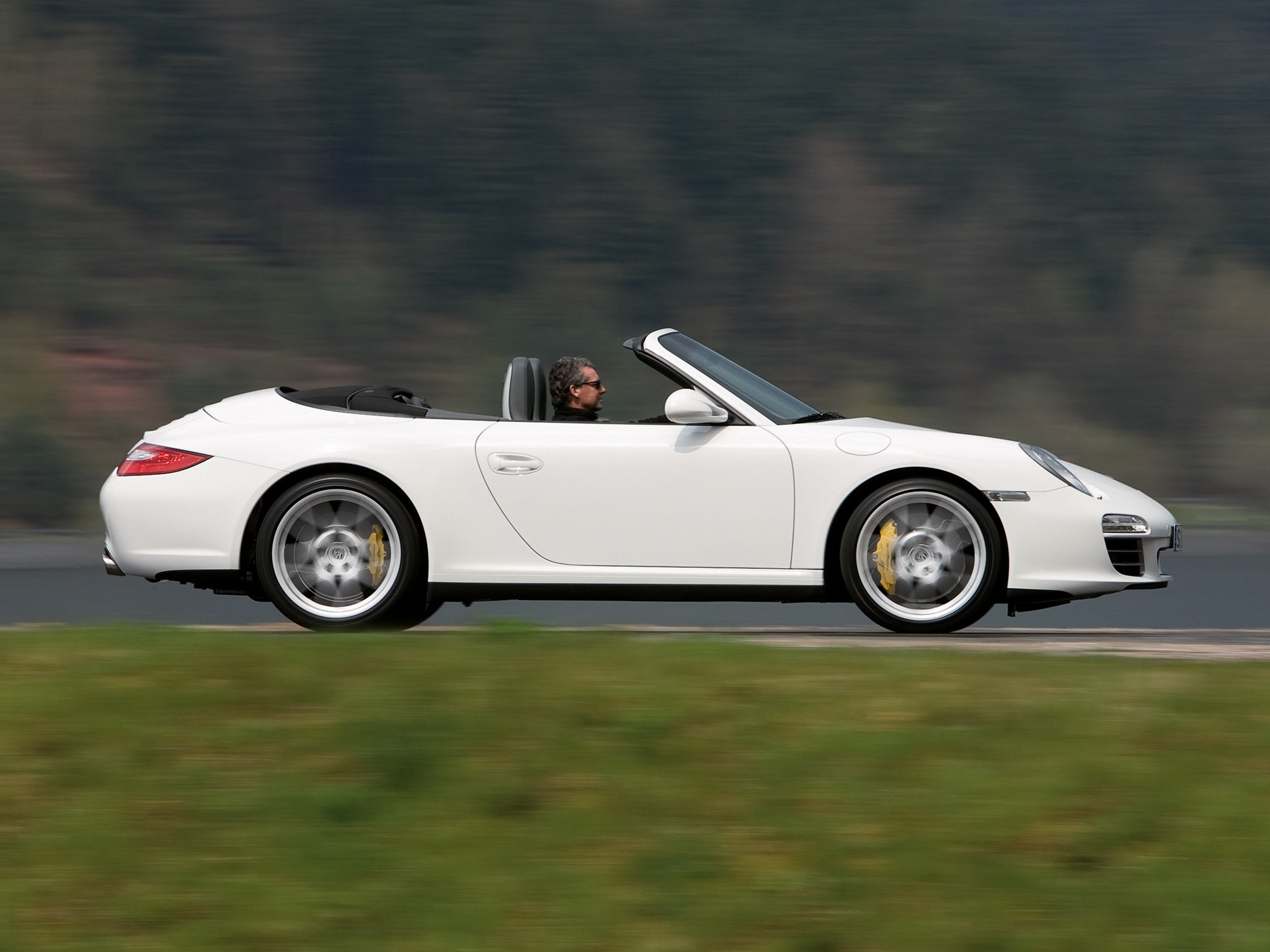 Porsche 911 Carrera 4S Cabriolet photo 24
