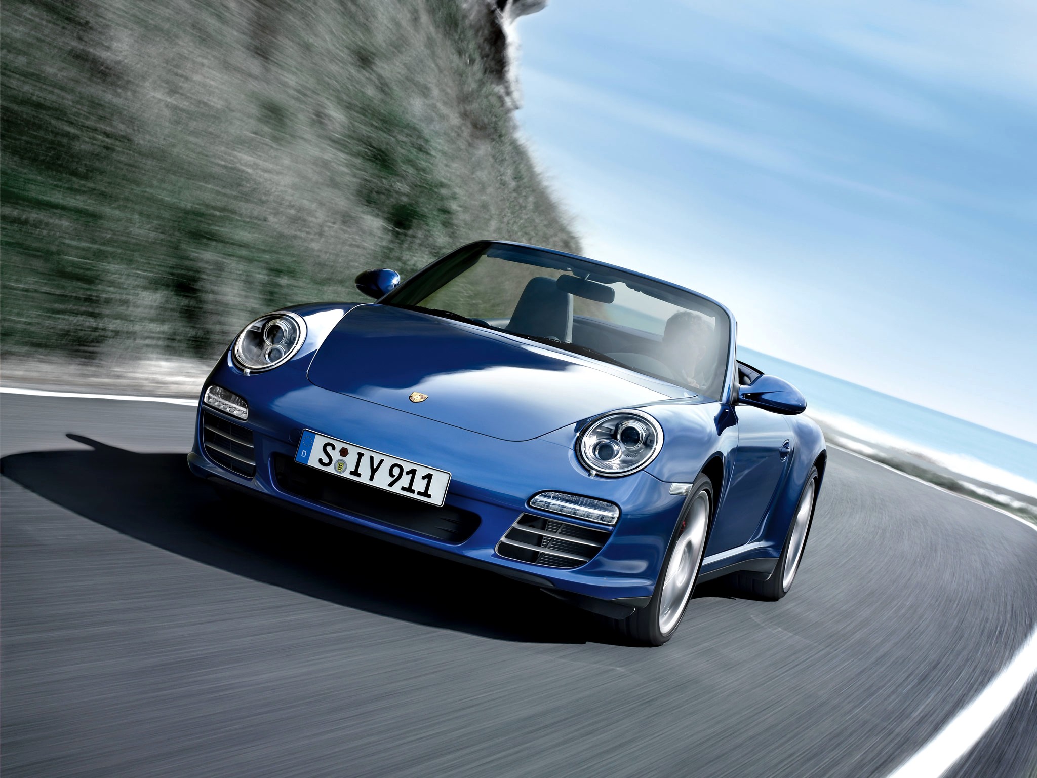 Porsche 911 Carrera 4S Cabriolet photo 29