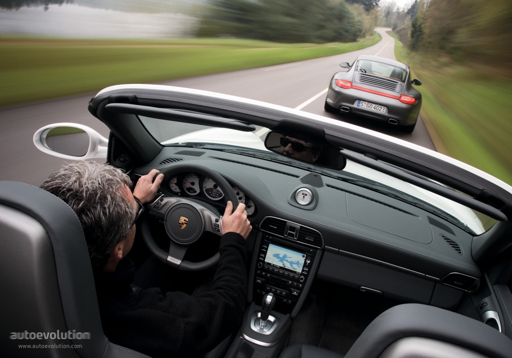 Porsche 911 Carrera 4S Cabriolet photo 30