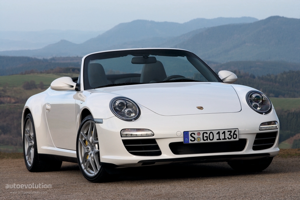 PORSCHE 911 Carrera 4S Cabriolet