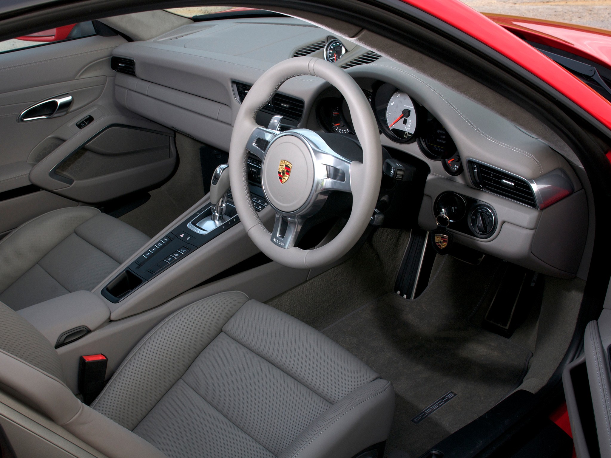 Porsche 911 Carrera 4S photo 53