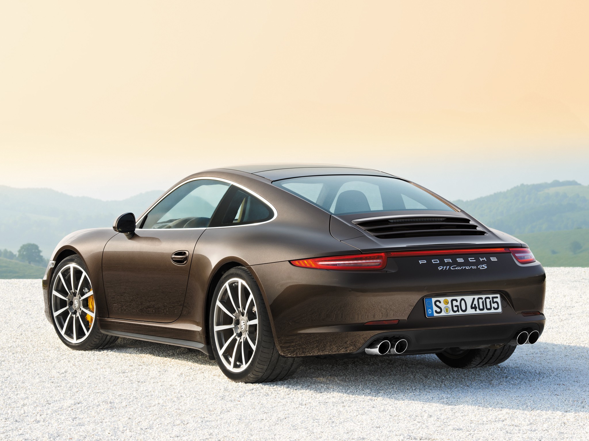 Porsche 911 Carrera 4S photo 29