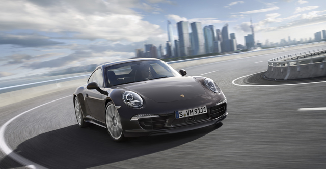Porsche 911 Carrera 4S photo 12