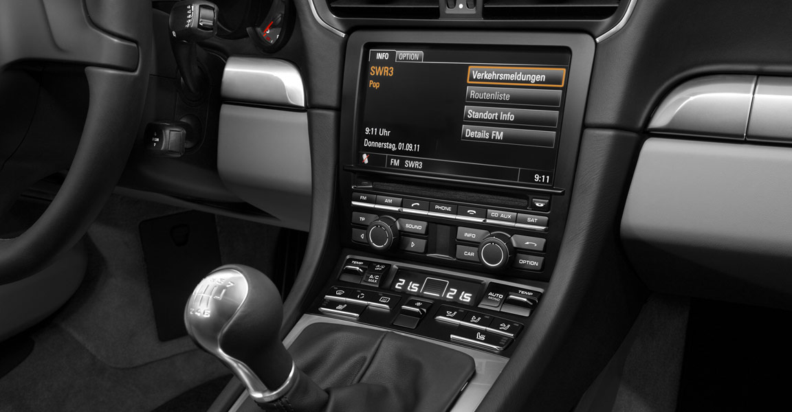 Porsche 911 Carrera 4S photo 44