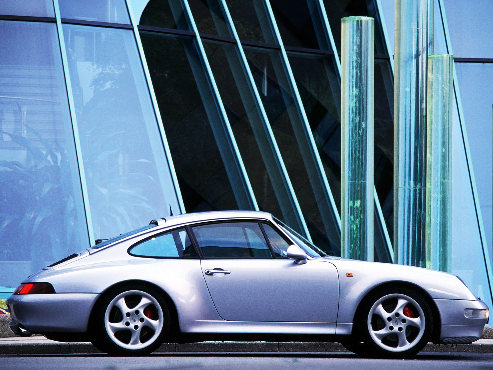 Porsche 911 Carrera 4S photo 5