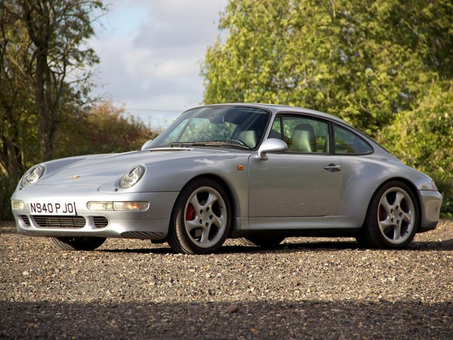 Porsche 911 Carrera 4S photo 6