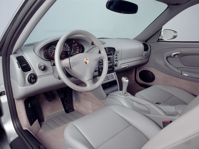 Porsche 911 Carrera 4S photo 54