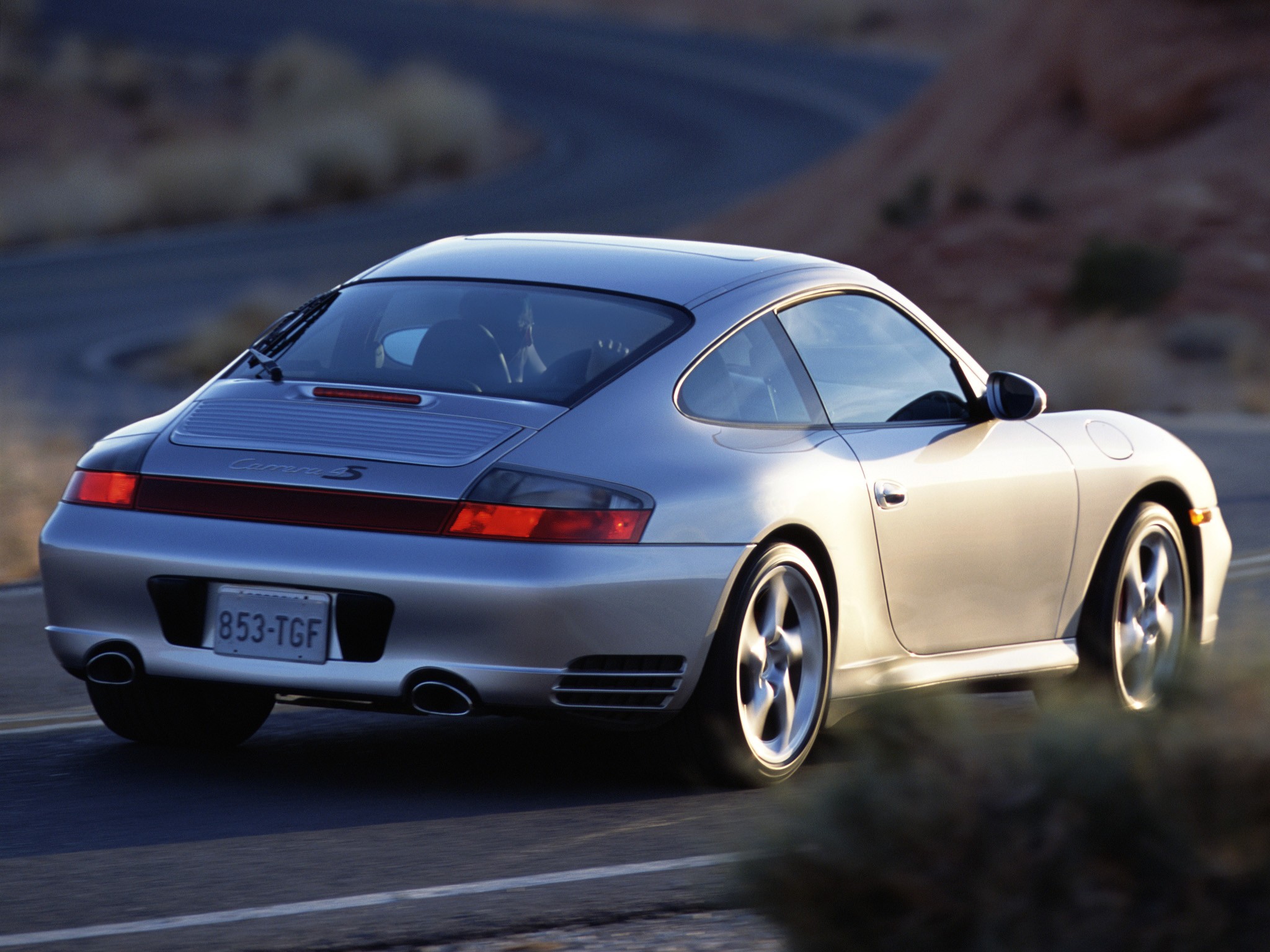 Porsche 911 Carrera 4S photo 11
