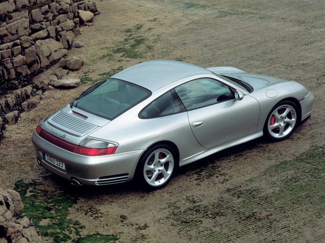 Porsche 911 Carrera 4S photo 36